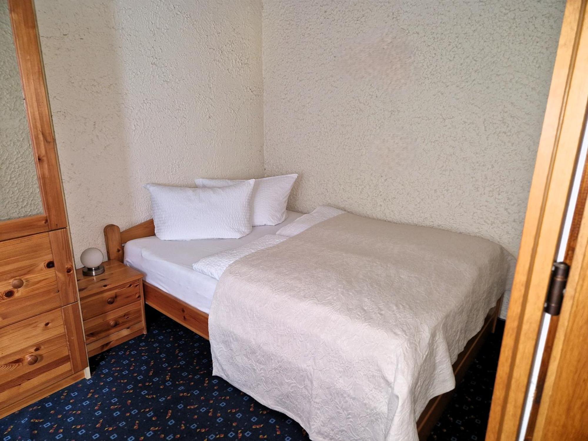 Gaestehaus "Am Weissen Stein" Кохем Экстерьер фото